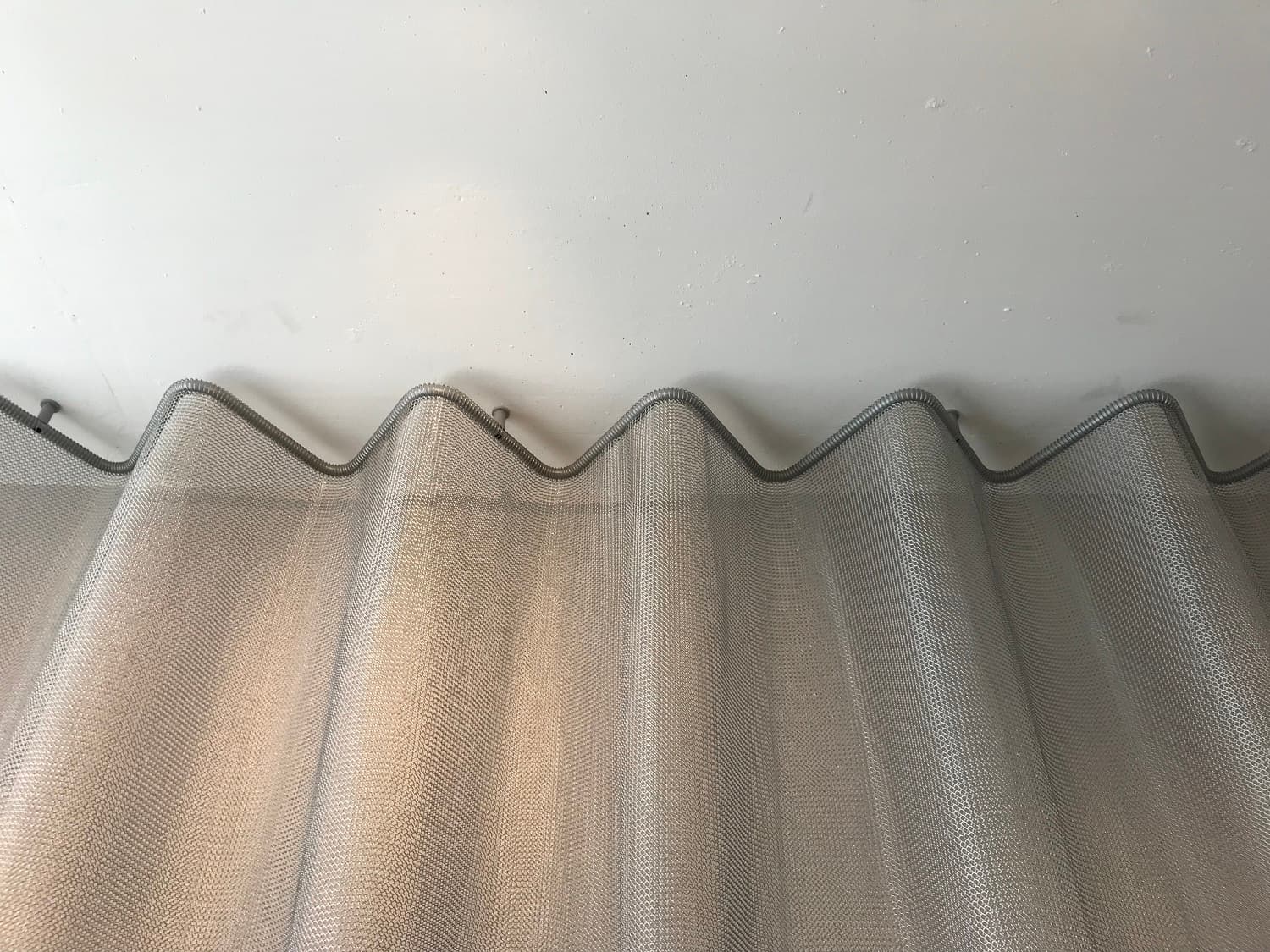 Sinusstång - för lätta till medeltunga metalldraperier