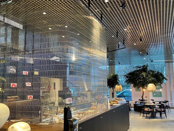 Life City, Kontorsbyggnad