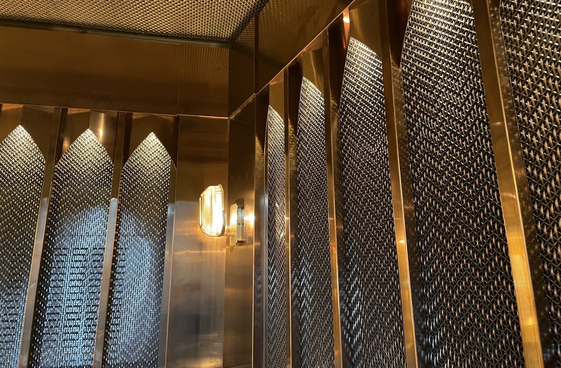 PAHLFER – Metal mesh Beirut Café Stockholm